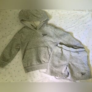 Reebok hoodie and sweatshorts set grey matching fleece 2T